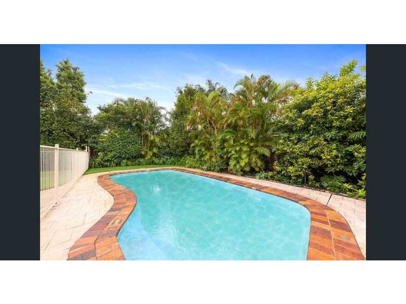 22 Seacove Crt, Noosaville QLD 4566