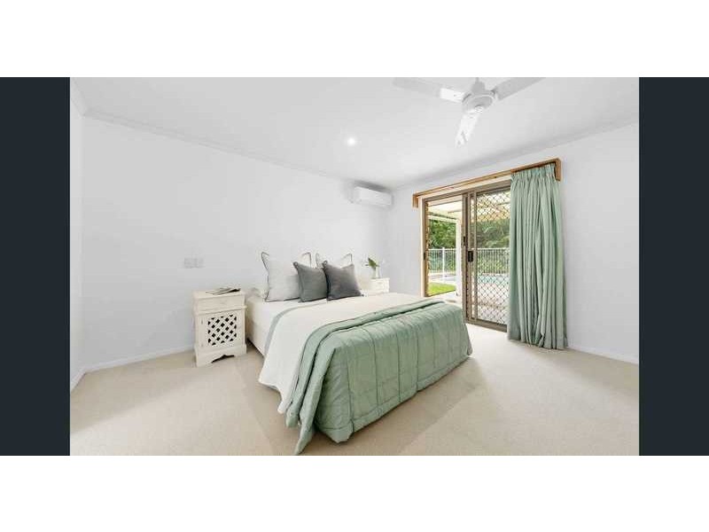 22 Seacove Crt, Noosaville QLD 4566