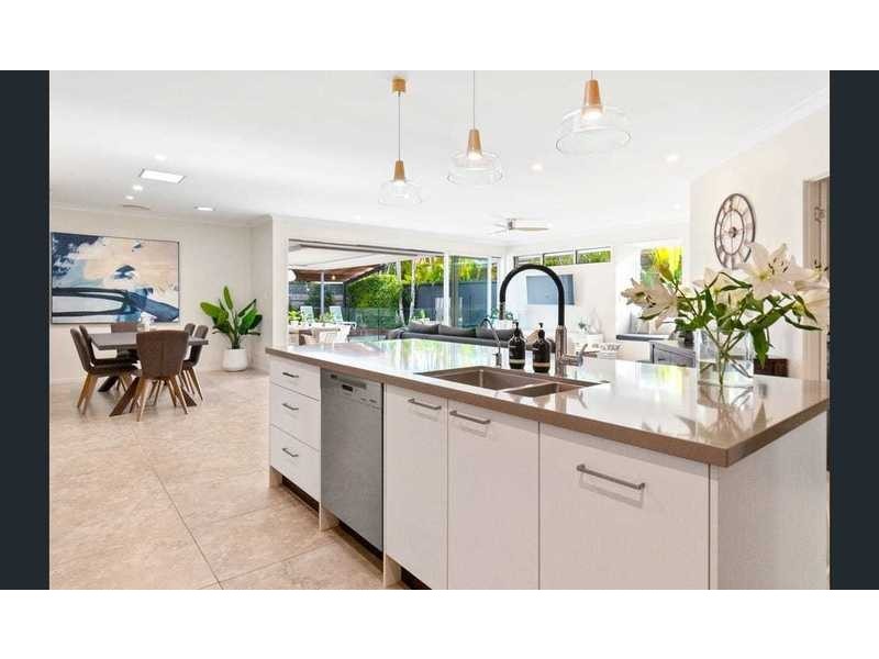 78 Shorehaven Dr, Noosa Waters QLD 4566