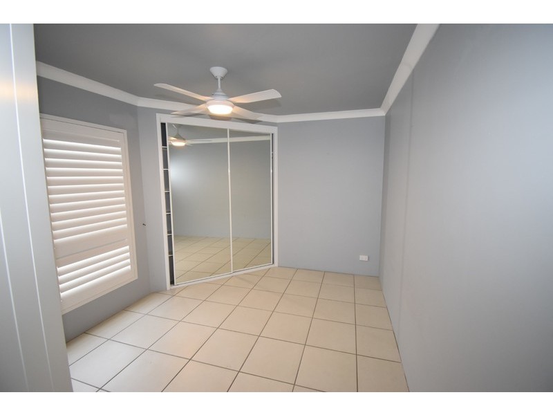 3/65 Southern Cross Pde, Sunrise Beach QLD 4567