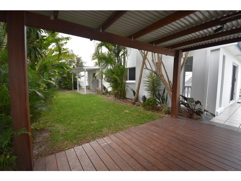 3/65 Southern Cross Pde, Sunrise Beach QLD 4567