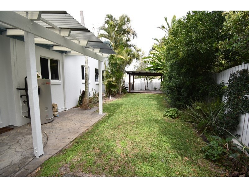3/65 Southern Cross Pde, Sunrise Beach QLD 4567