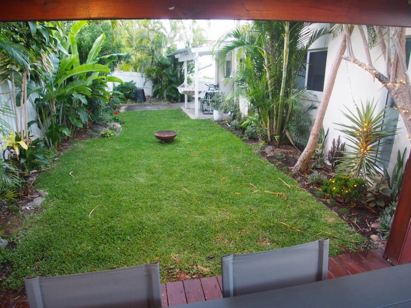 3/65 Southern Cross Pde, Sunrise Beach QLD 4567