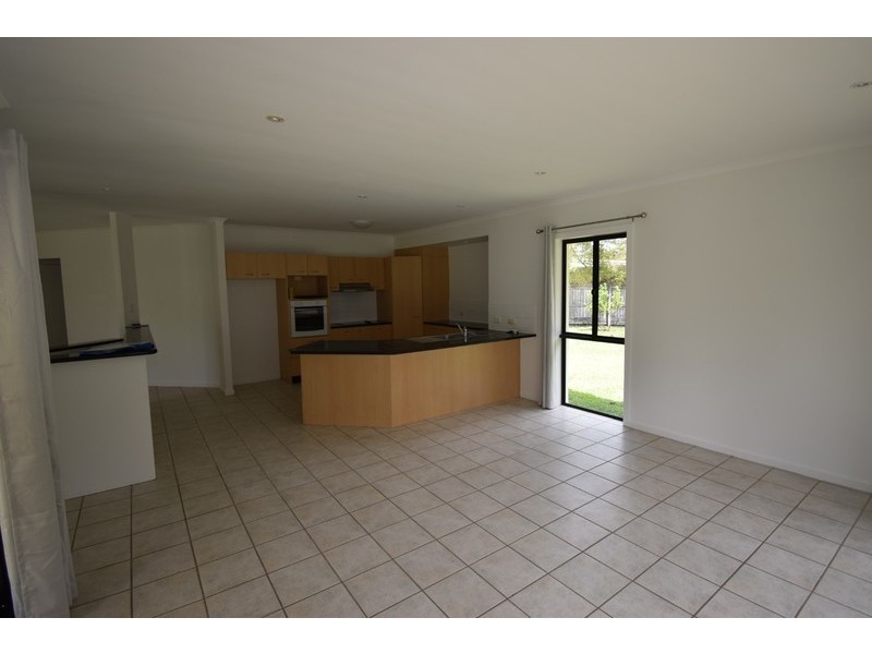 5 Broadleaf Crt, Tewantin QLD 4565