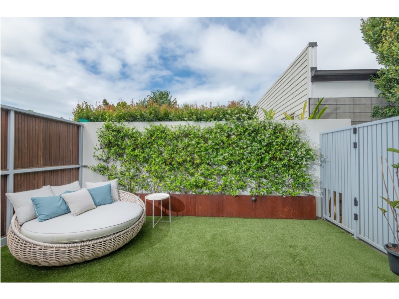 11 Blue Gum Road, Noosa Heads QLD 4567