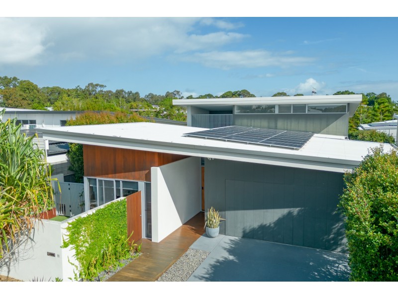 11 Blue Gum Road, Noosa Heads QLD 4567