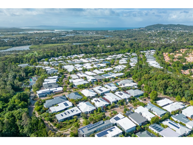 11 Blue Gum Road, Noosa Heads QLD 4567