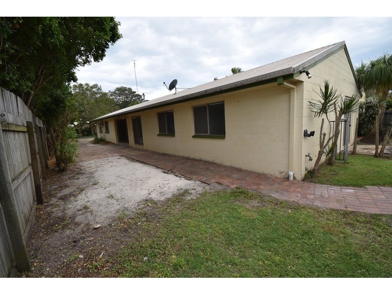 33 Fourwinds St, Coolum Beach QLD 4573