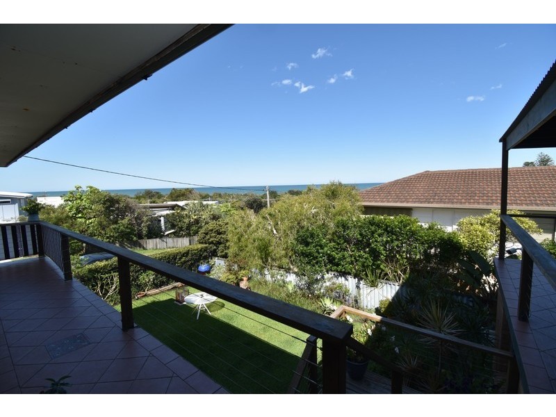 8 Pelican St, Peregian Beach QLD 4573