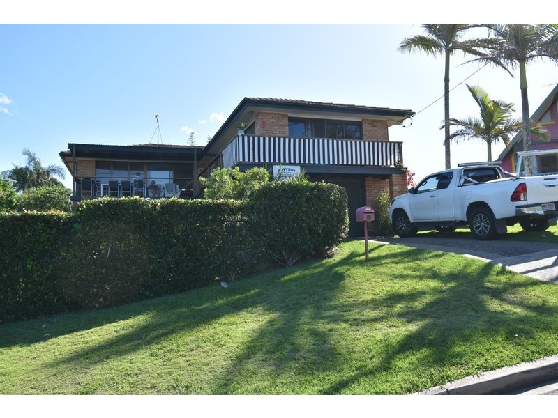8 Pelican St, Peregian Beach QLD 4573