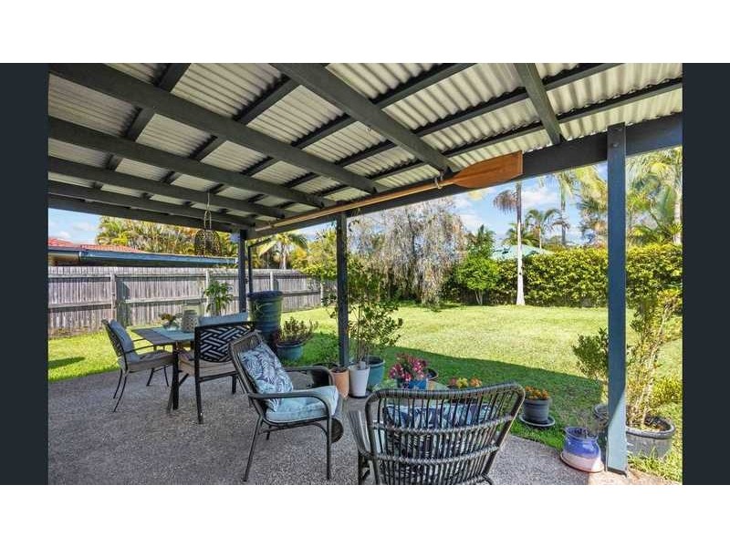 48 Lake Entrance Bvld, Noosaville QLD 4566