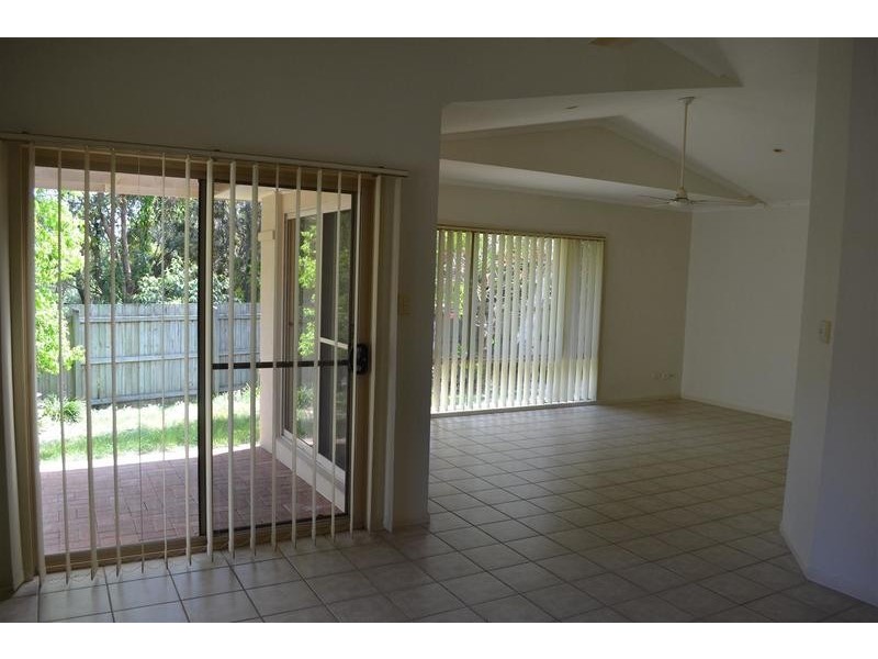 10B Sarena Crt, Sunrise Beach QLD 4567