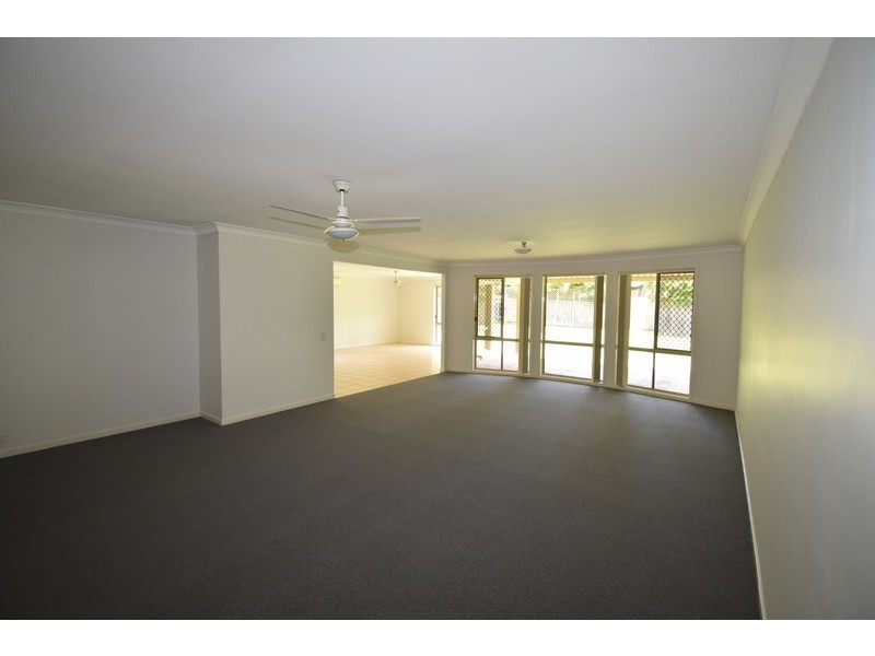 19 Stormbird Drive, Noosa Heads QLD 4567