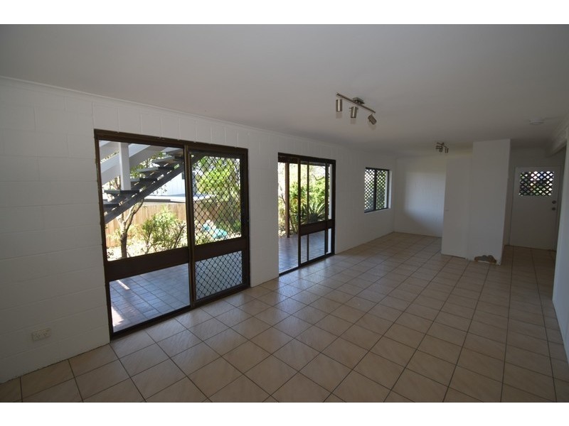 206 David Low Way, Peregian Beach QLD 4573