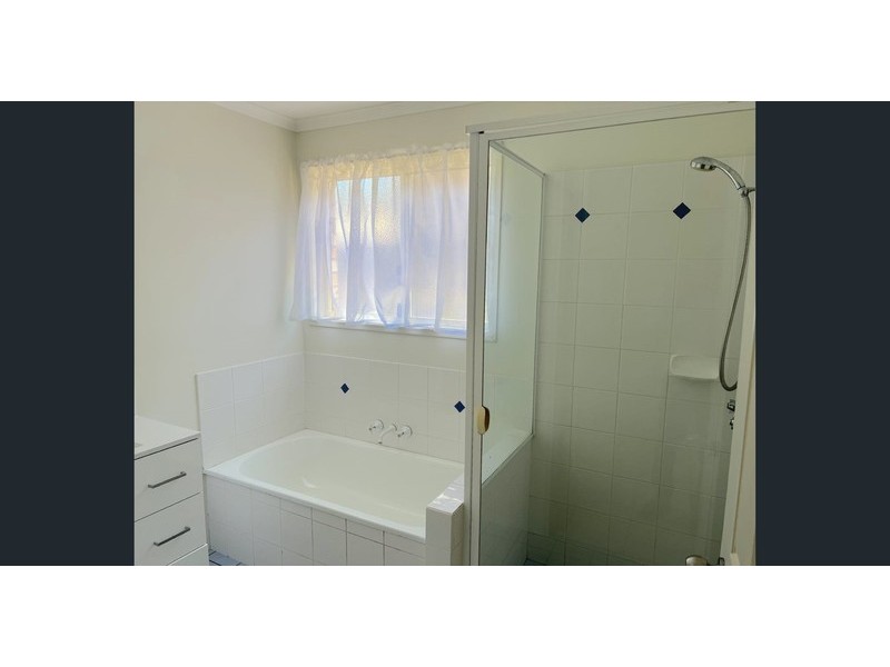 33 Golf Course Drive, Tewantin QLD 4565