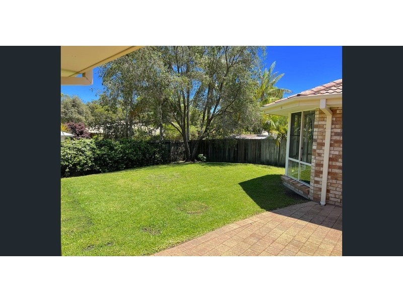 33 Golf Course Drive, Tewantin QLD 4565