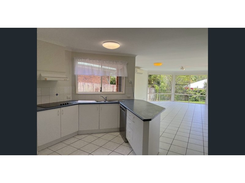 33 Golf Course Drive, Tewantin QLD 4565