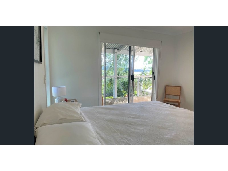 10 Val Crescent, Noosaville QLD 4566