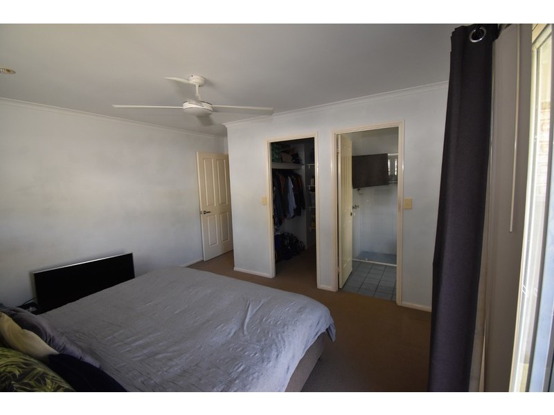 54 Wavecrest Ave, Castaways Beach QLD 4567