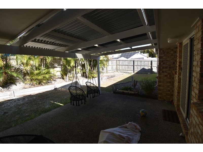 54 Wavecrest Ave, Castaways Beach QLD 4567