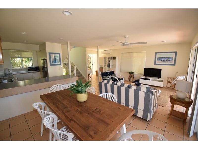 2/16 Crank St, Sunshine Beach QLD 4567