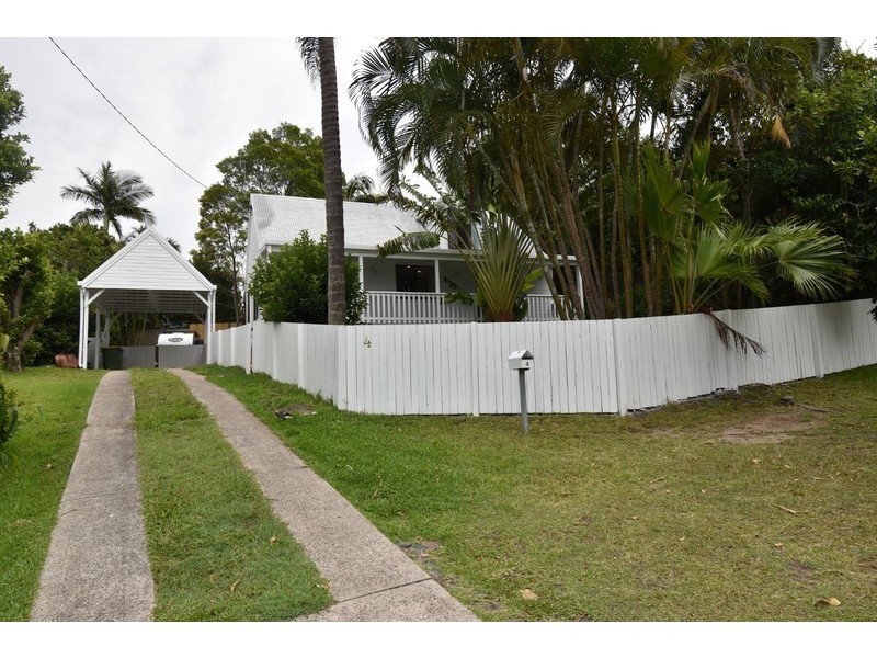 4 Waratah Close, Tewantin QLD 4565