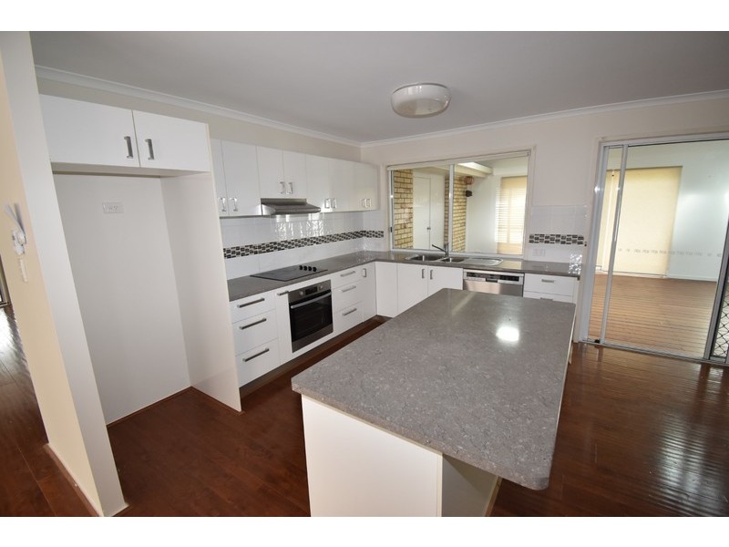 5 Stardust Crt, Sunrise Beach QLD 4567