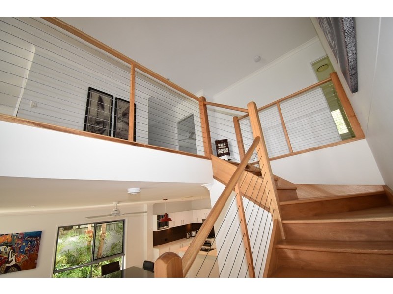10 Waterside Crt, Noosa Waters QLD 4566