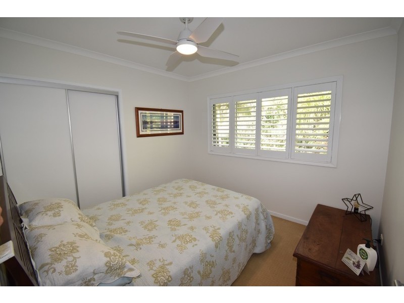 10 Waterside Crt, Noosa Waters QLD 4566