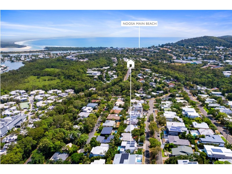 25 Arkana Drive, Noosa Heads QLD 4567