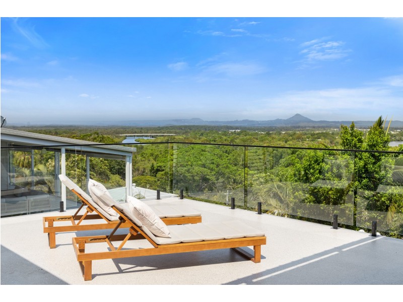 25 Arkana Drive, Noosa Heads QLD 4567