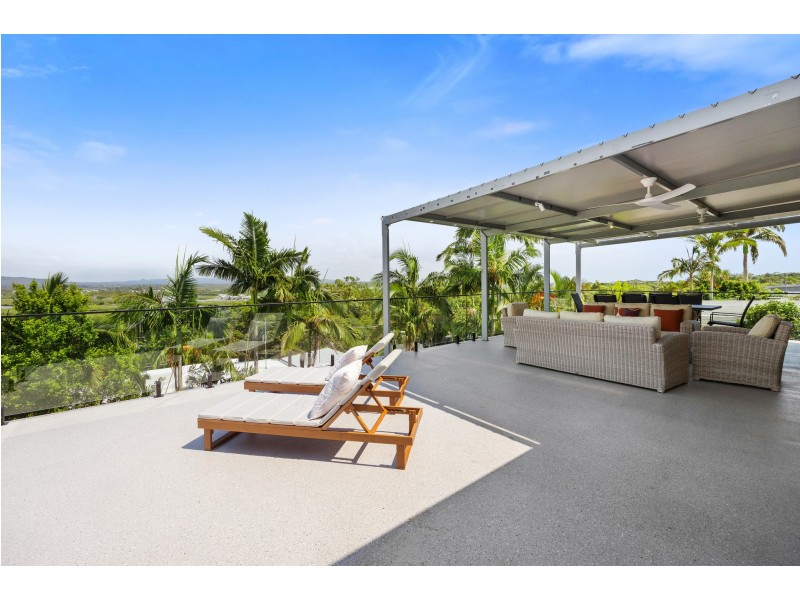 25 Arkana Drive, Noosa Heads QLD 4567