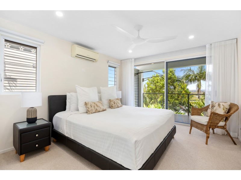 25 Arkana Drive, Noosa Heads QLD 4567