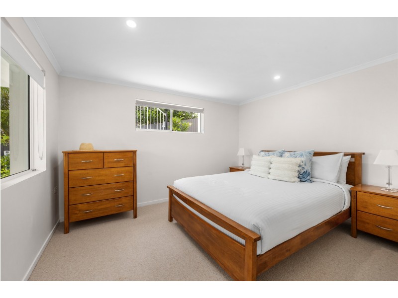 25 Arkana Drive, Noosa Heads QLD 4567