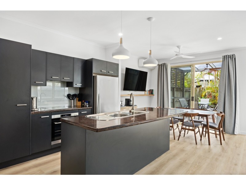 2/14 Bluefin Crt, Noosaville QLD 4566