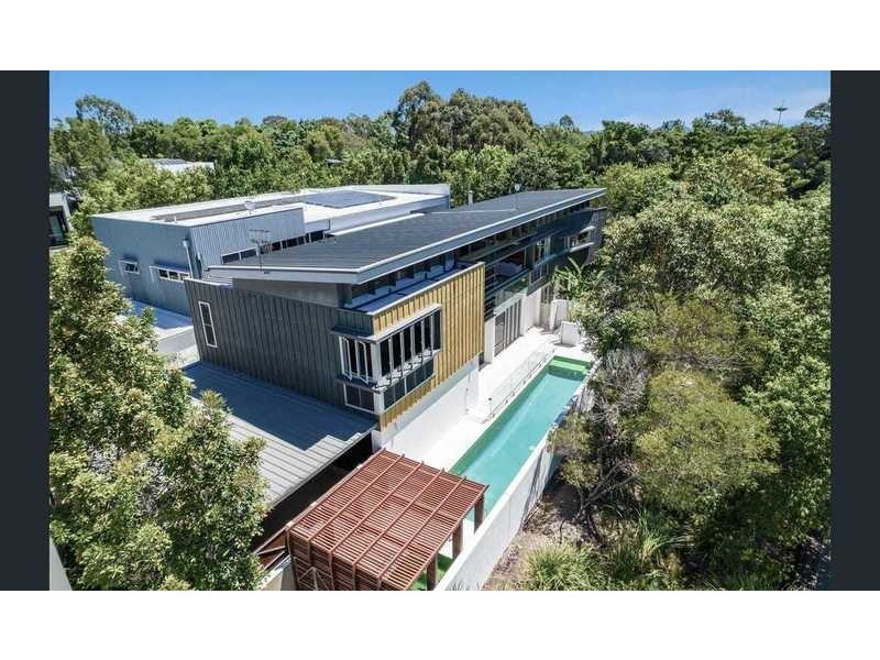 3 Wild Apple Crt, Noosa Heads QLD 4567
