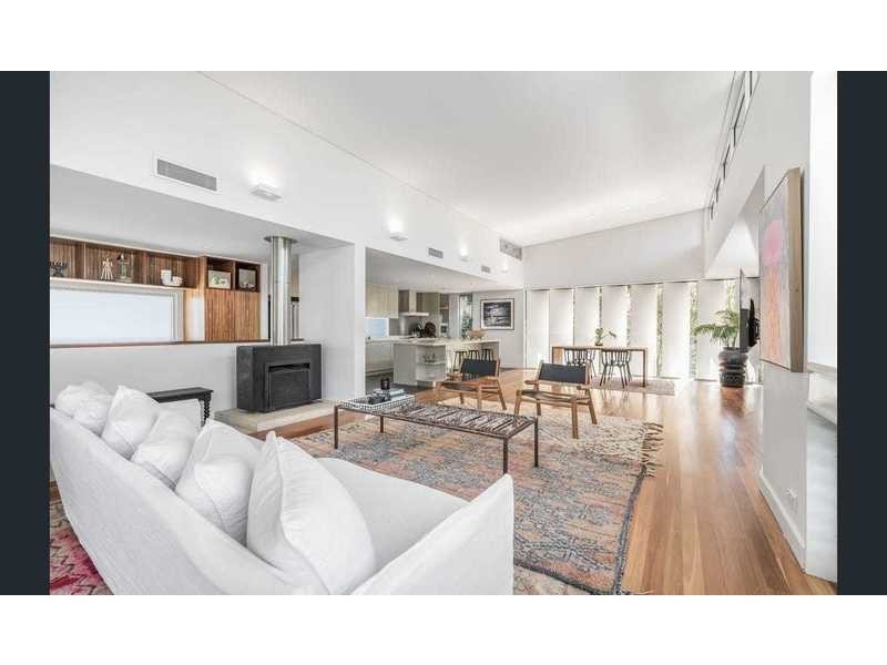 3 Wild Apple Crt, Noosa Heads QLD 4567