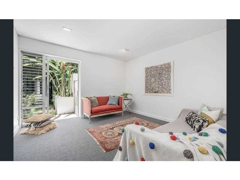 3 Wild Apple Crt, Noosa Heads QLD 4567