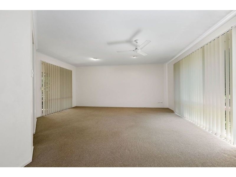 4 Challenge Crt, Sunrise Beach QLD 4567