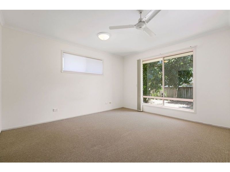 4 Challenge Crt, Sunrise Beach QLD 4567