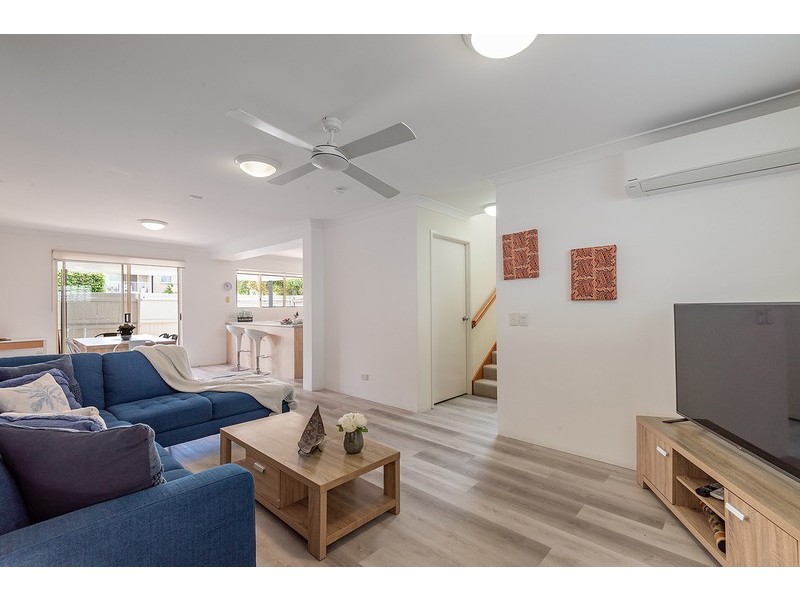 100/223 Weyba Rd, Noosaville QLD 4566