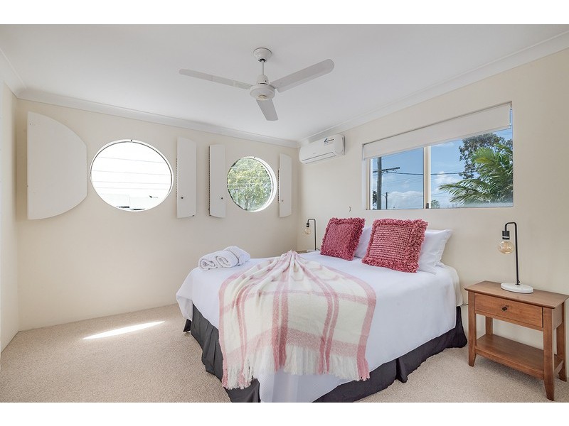 100/223 Weyba Rd, Noosaville QLD 4566