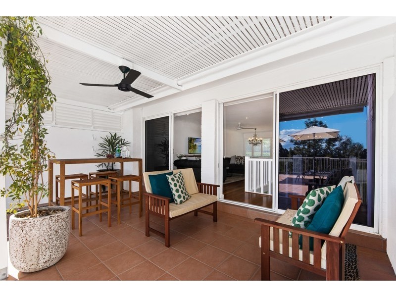 6/11 Katharina St, Noosa Heads QLD 4567