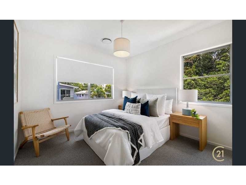 2/239 Weyba Rd, Noosaville QLD 4566