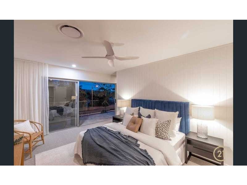 2/239 Weyba Rd, Noosaville QLD 4566