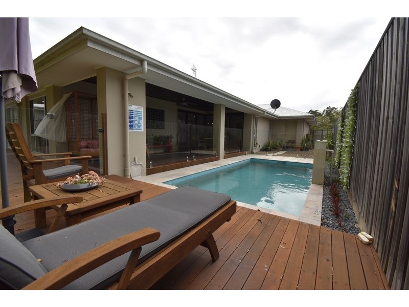 17 Jailee CCT, Noosaville QLD 4566