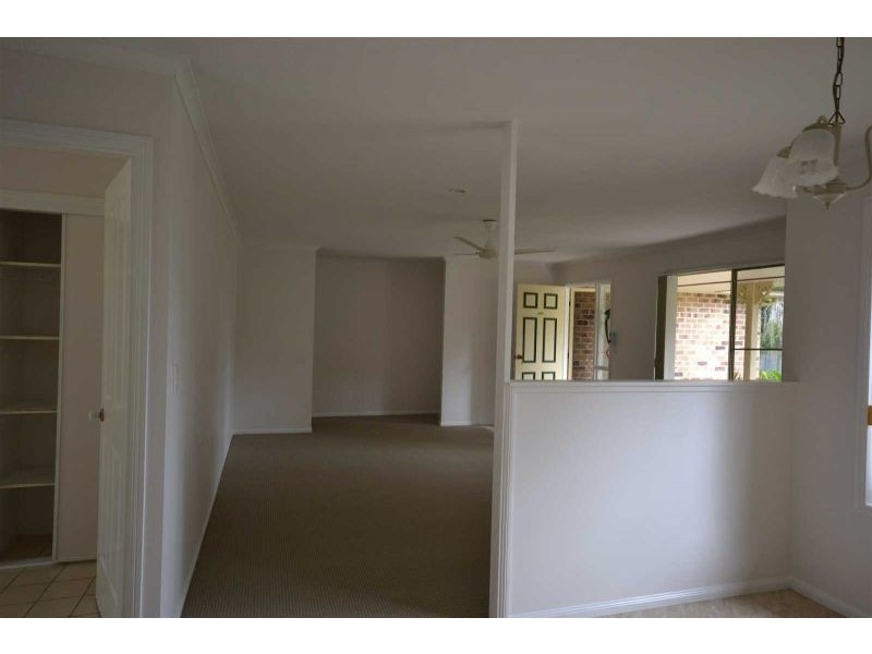 15 Columbia Drive, Sunrise Beach QLD 4567