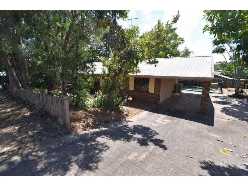 22 Delorme Street, Noosa Heads QLD 4567
