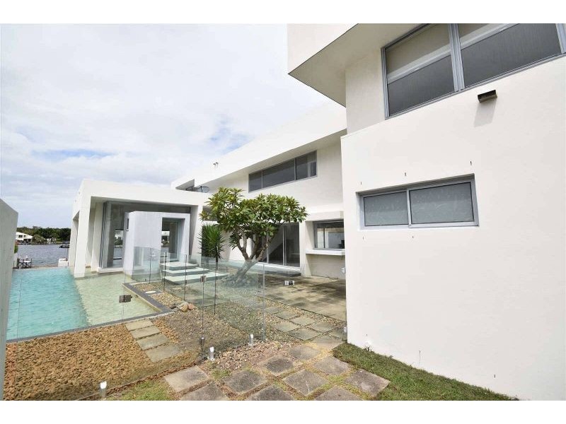 21 The Anchorage, Noosa Waters QLD 4566