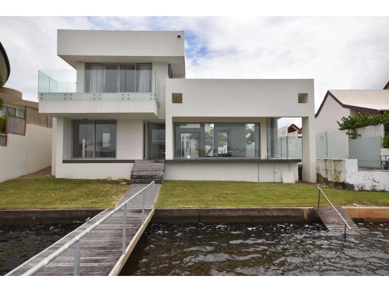 21 The Anchorage, Noosa Waters QLD 4566
